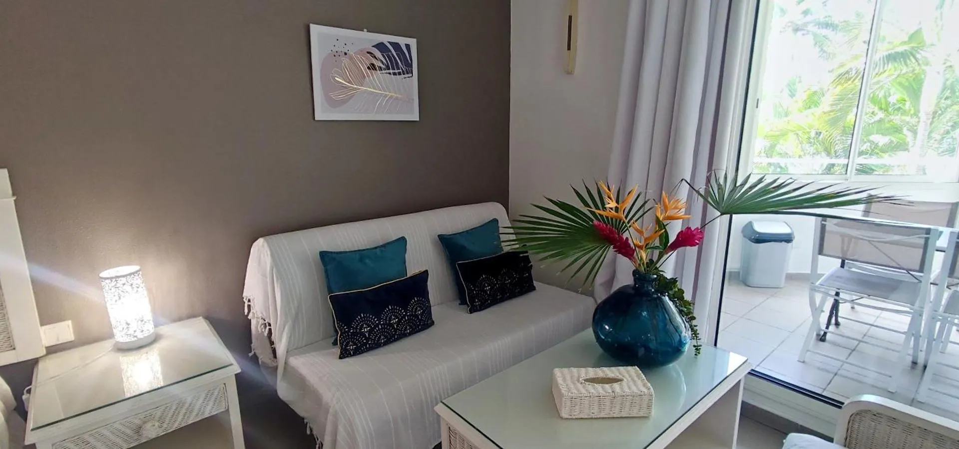 Studio L'Or Bleu, Pied Dans L'Eau Avec Vue Mer Le Gosier Apartman